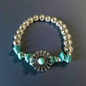 🔴 5 for $10 ONE Silver and Turquoise Color Stretchy Beaded Bracelet